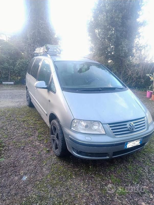 Usata VW Sharan 115 CV (84 kW) 2005 Grigio Monovolume