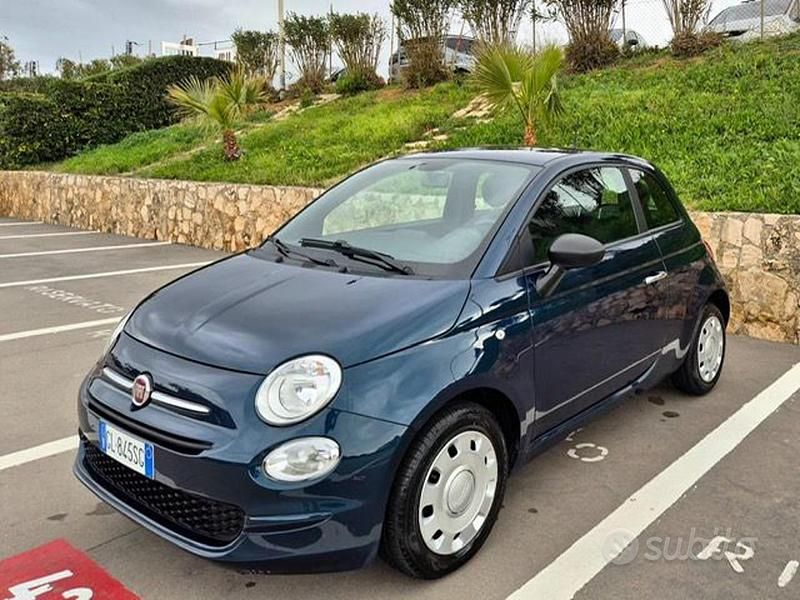 Usata Fiat 500 69 CV (50 kW) 2022 Blu/azzurro Utilitaria