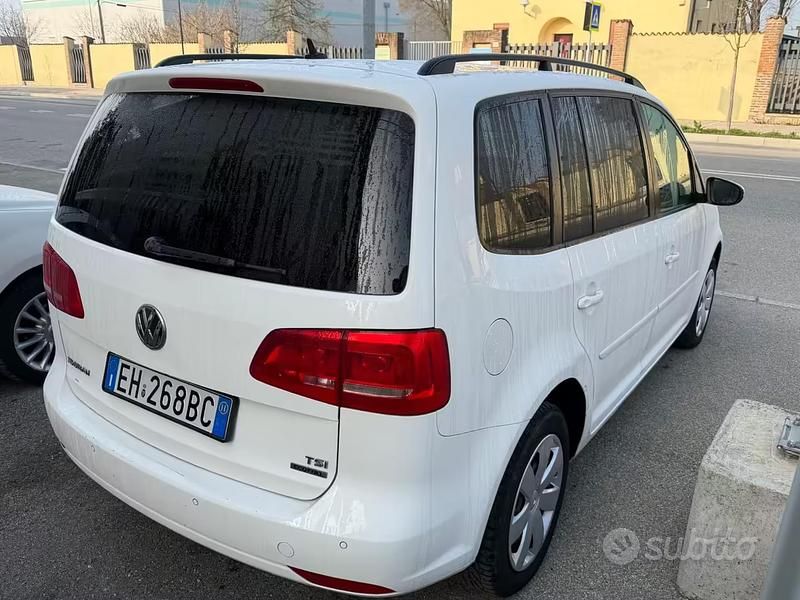 Usata VW Touran Comfortline 150 CV (110 kW) 2012 Bianco Monovolume