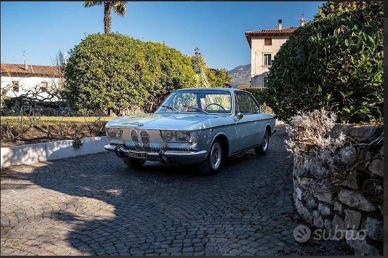 Begagnad BMW 2000C/CS 120 HK (88 kW) 1960 Grå Sportkupé
