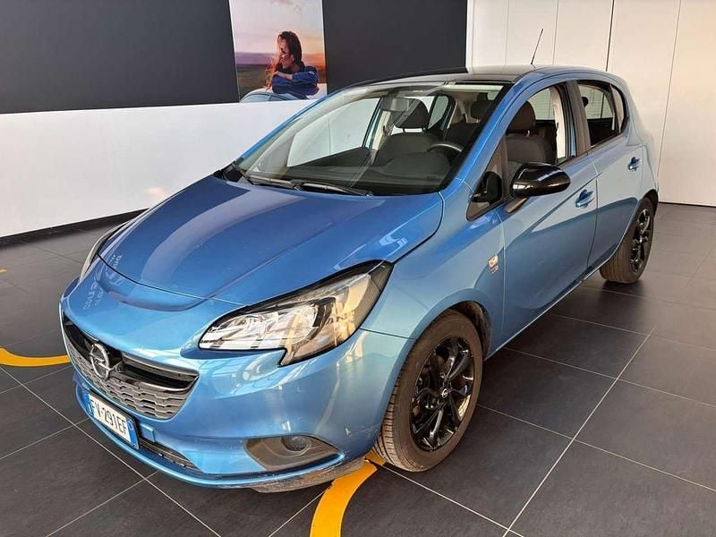 Usata Opel Corsa 90 CV (66 kW) 2019 True blue Utilitaria