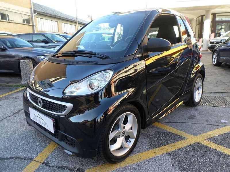 Usata Smart ForTwo Cabrio Pulse 71 CV (52 kW) 2015 Nero Cabrio