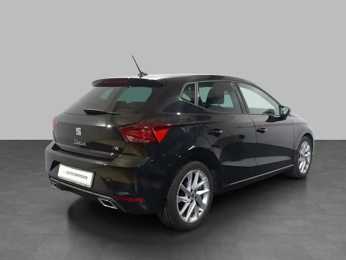 Usata Seat Ibiza FR 95 CV (69 kW) 2025 Nero midnight Berlina