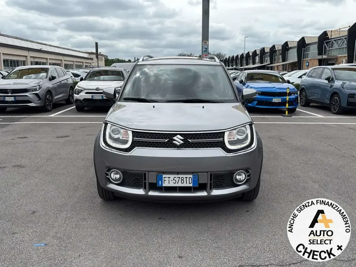 Usata Suzuki Ignis 90 CV (66 kW) 2018 Grigio SUV