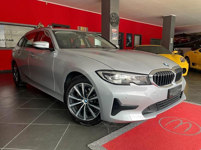 Usata BMW 318 Sport Line 149 CV (109 kW) 2021 Argento Station wagon