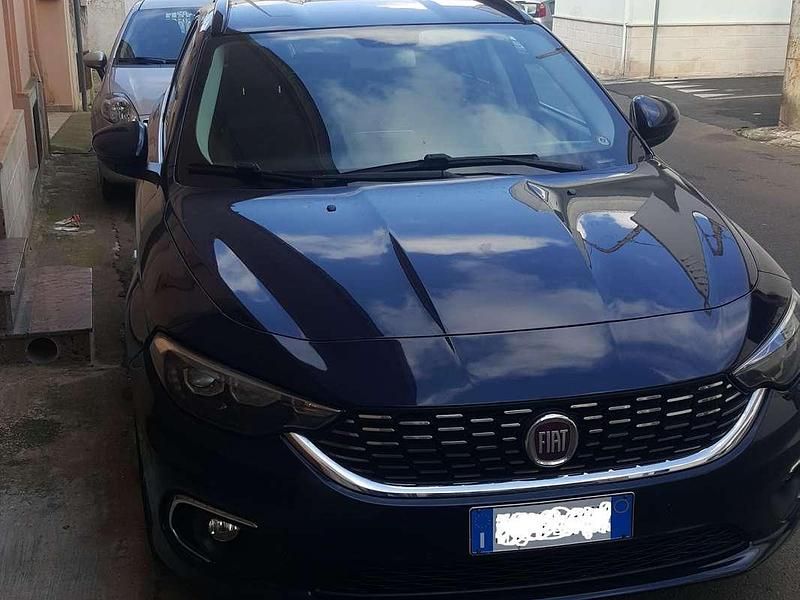 Usata Fiat Tipo S 120 CV (88 kW) 2017 Blu/azzurro Station wagon