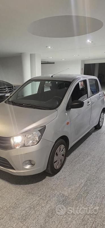 Usata Suzuki Celerio 68 CV (50 kW) 2016 Grigio Utilitaria