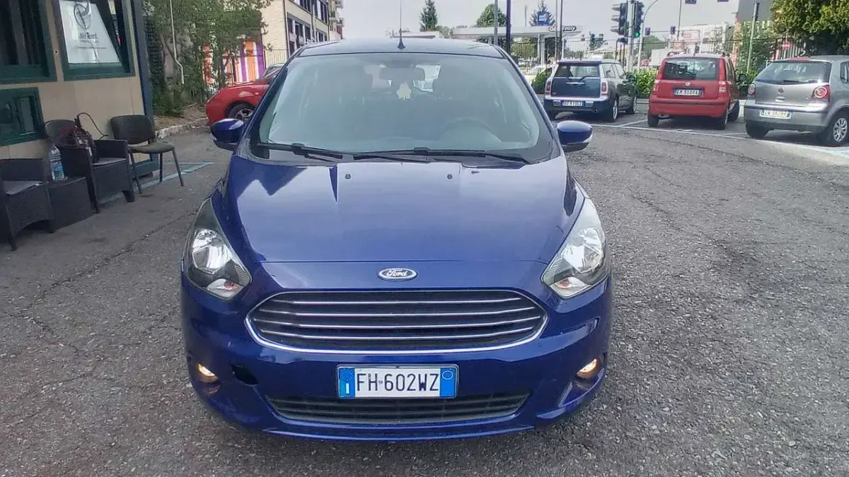 Usata Ford Ka 71 CV (52 kW) 2017 Blu/azzurro Berlina