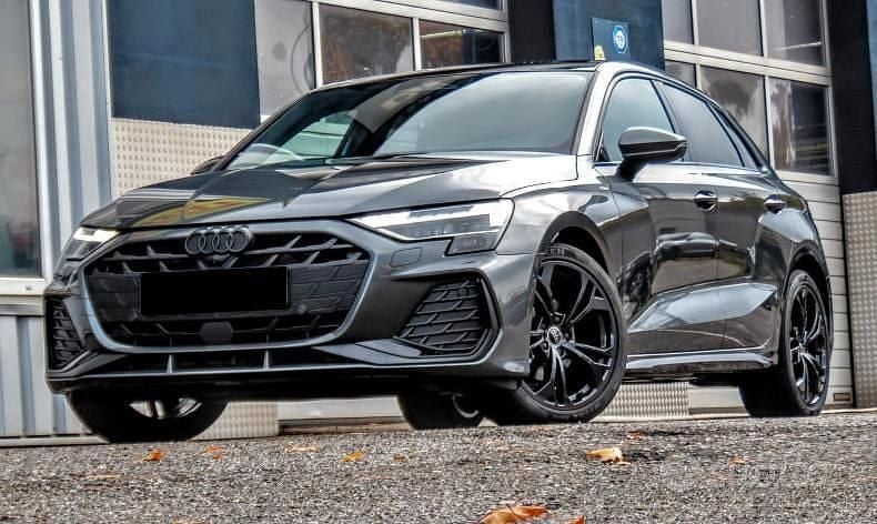 Grigio daytona perla Nuova 2025 Audi A3 S-Line Tre volumi | 40.900 € (Buon prezzo) - Immagine 1/4