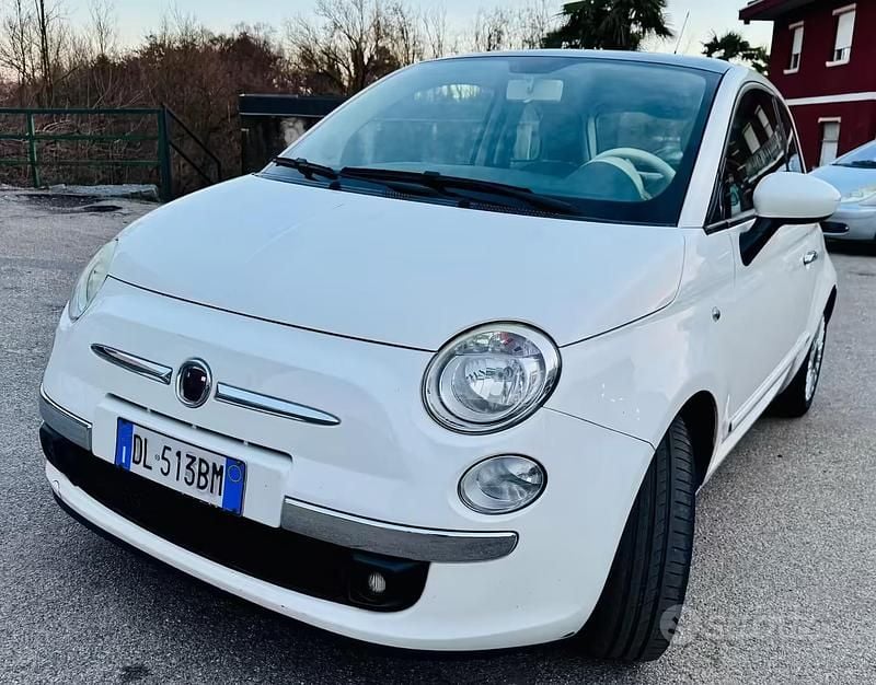 Usata Fiat 500 Lounge 69 CV (50 kW) 2008 Bianco Berlina