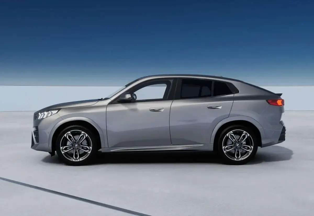 Nuova BMW X2 M Sport 150 CV (110 kW) 2026 Skyscraper grey SUV