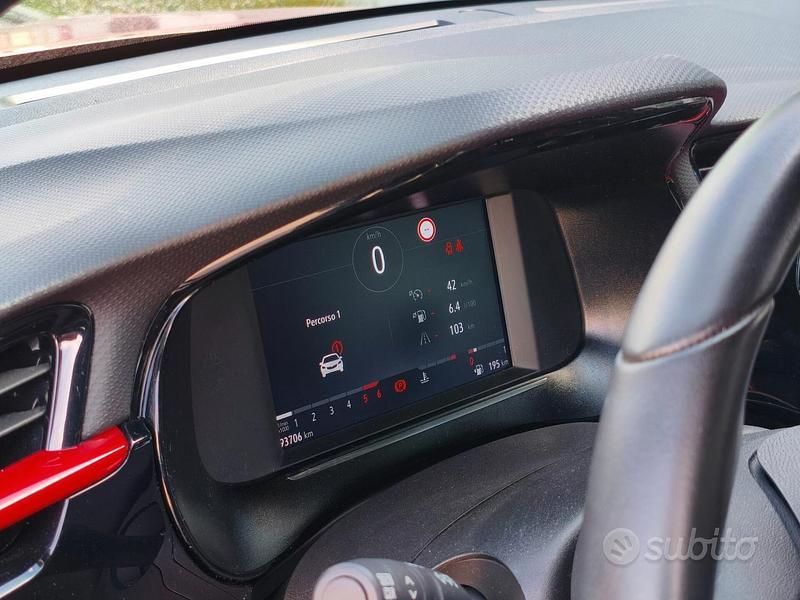 Usata Opel Corsa GS Line 101 CV (74 kW) 2022 Rosso Utilitaria