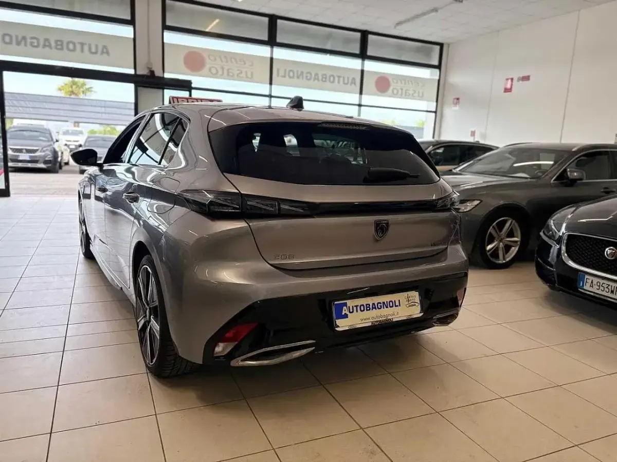 Usata Peugeot e-308 GT 80 kW (110 CV) 2023 Grigio Utilitaria