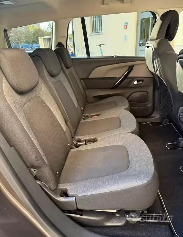 Usata Citroën C4 156 CV (114 kW) 2015 Grigio Berlina