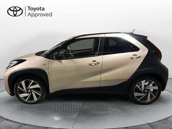 Usata Toyota Aygo X Lounge 72 CV (52 kW) 2022 Grigio SUV