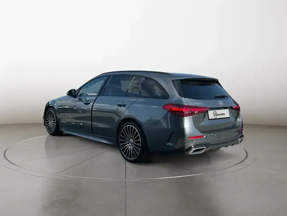 Usata Mercedes 220 Premium Plus 200 CV (147 kW) 2022 Grigio Station wagon