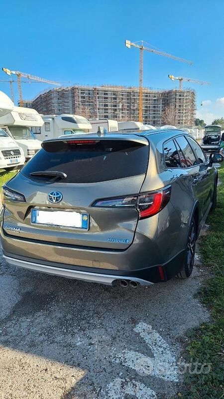 Usata Toyota Corolla 195 CV (143 kW) 2020 Station wagon