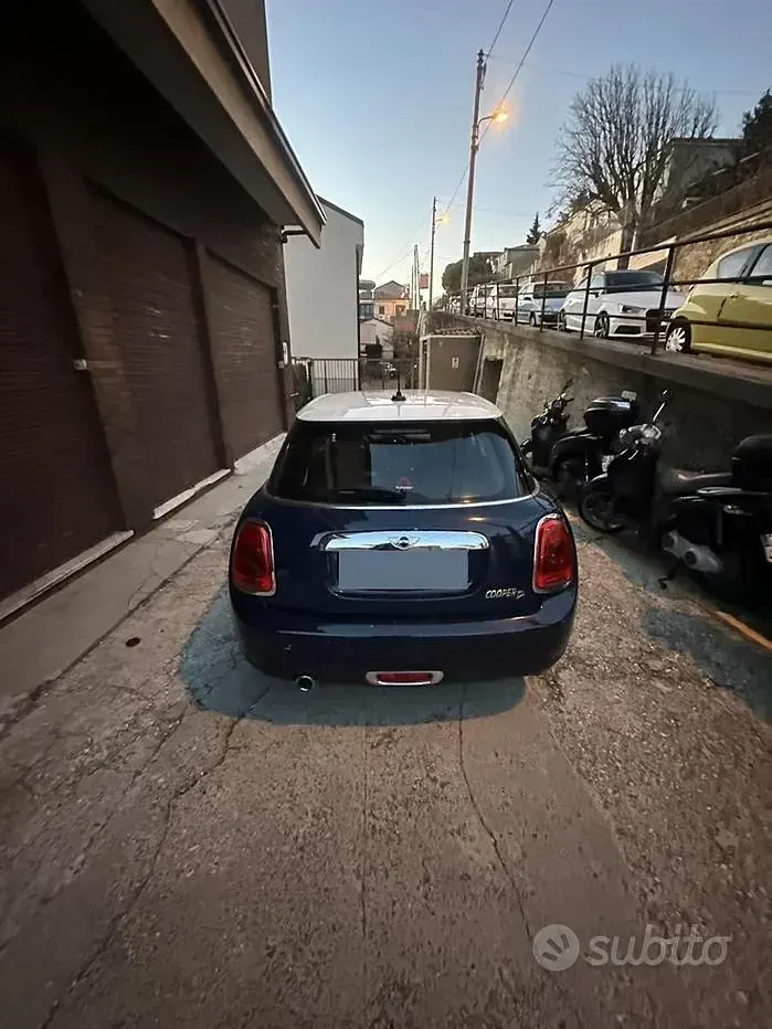 Usata Mini Cooper D 116 CV (85 kW) 2017 Utilitaria