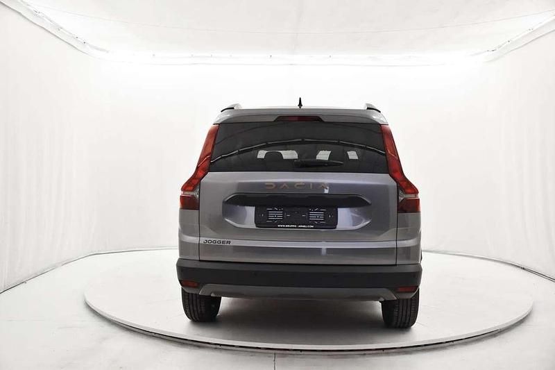 Nuova Dacia Jogger Extreme 143 CV (105 kW) 2026 Grigio scisto Monovolume