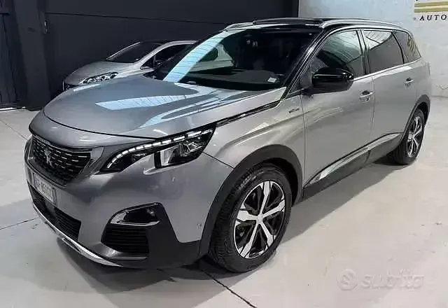 Usado Peugeot 5008 GT-line 131 CV (96 kW) 2020 Other SUV