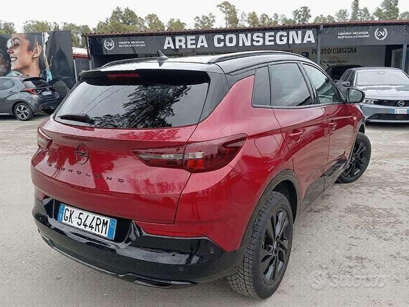 Usata Opel Grandland X GS Line 131 CV (96 kW) 2022 Rosso SUV