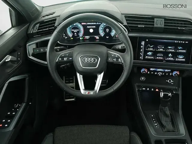 Usata Audi Q3 Sportback S-Line 150 CV (110 kW) 2025 Blu SUV