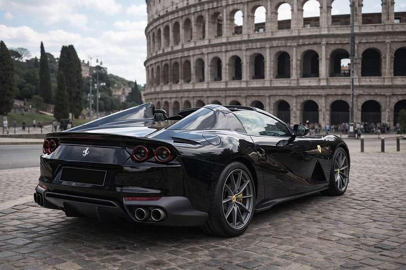 Usata Ferrari 812 829 CV (609 kW) 2023 Other Cabrio