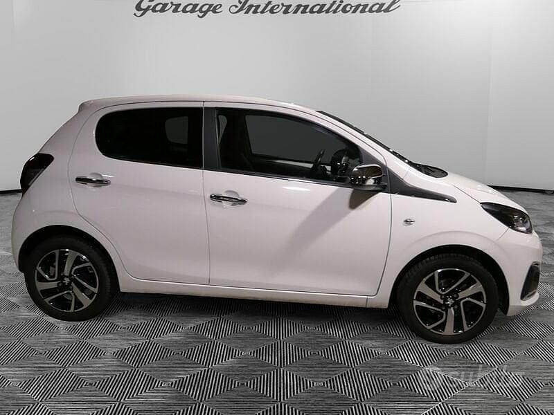 Usata Peugeot 108 Allure 72 CV (52 kW) 2020 Bianco Berlina