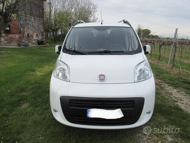Usata Fiat Qubo Dynamic 70 CV (51 kW) 2014 Bianco Monovolume