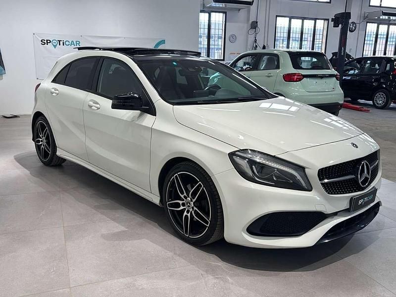 Usata Mercedes A180 109 CV (80 kW) 2018 Bianco Utilitaria
