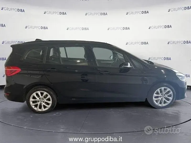Usata BMW 218 Efficient Dynamics 150 CV (110 kW) 2022 Nero Station wagon