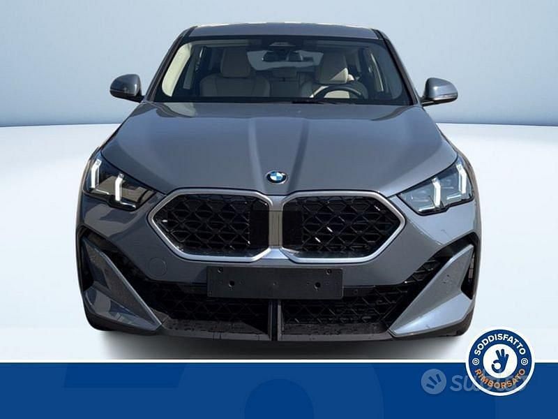 Nuova BMW X2 Shadowline 149 CV (109 kW) 2025 Grigio SUV