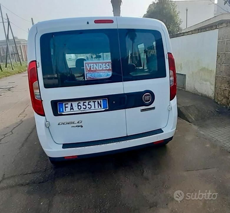 Usata Fiat Doblò 2015 Bianco Monovolume