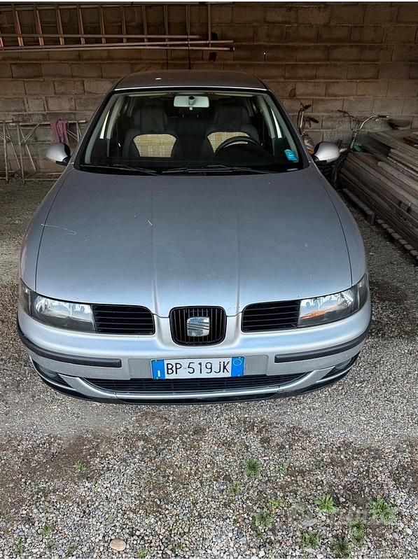Usata Seat Leon 110 CV (80 kW) 2003 Utilitaria