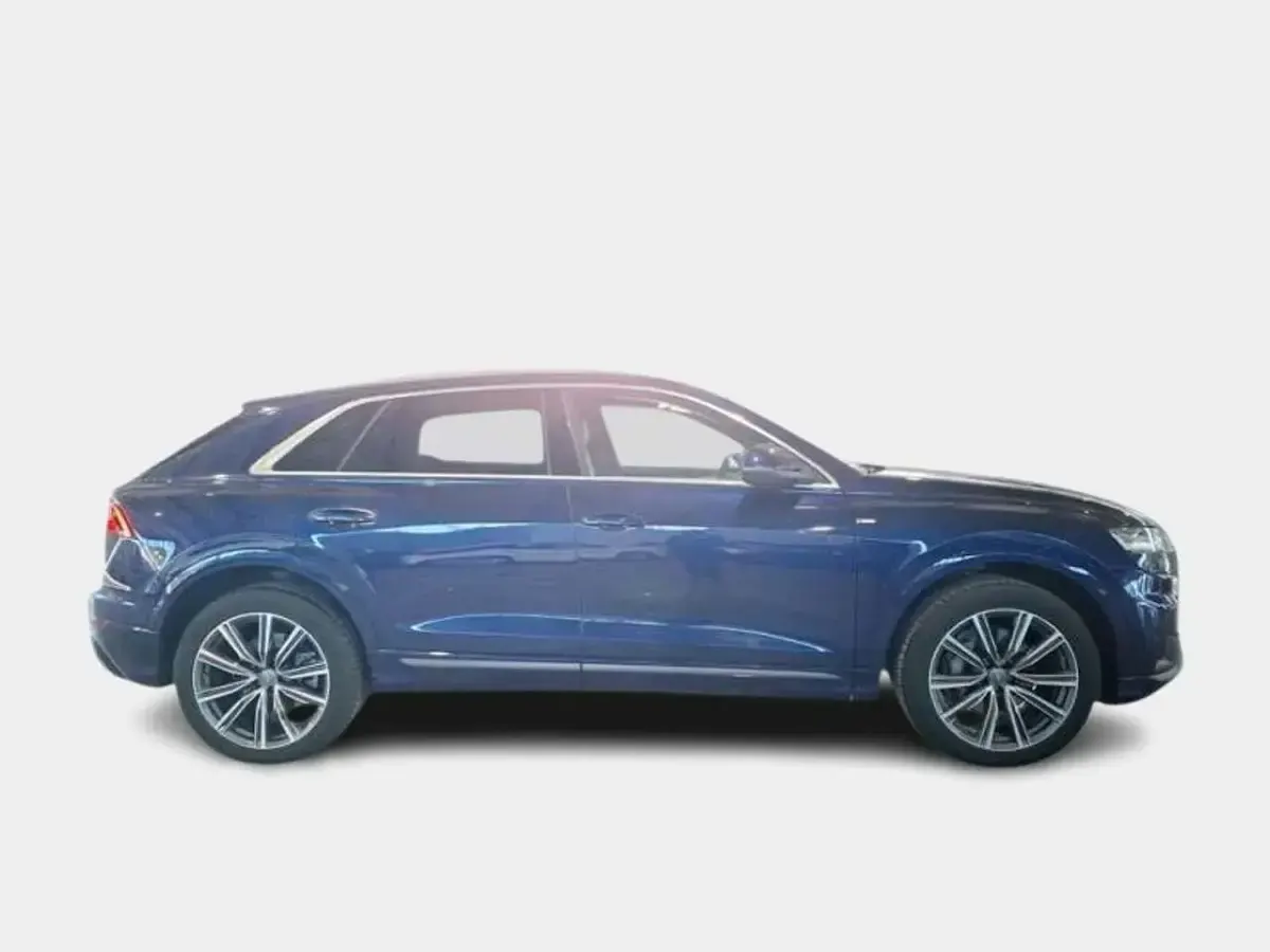 Usata Audi Q8 Sport 286 CV (210 kW) 2020 Blu SUV