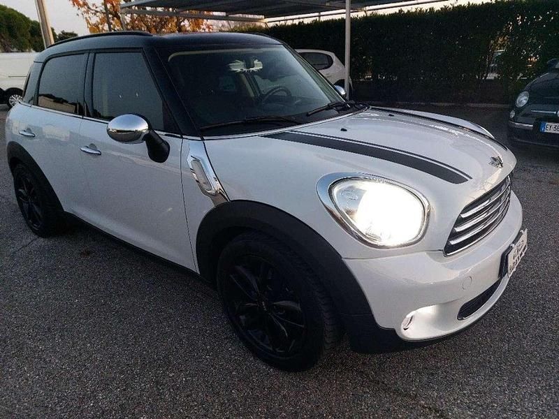 Usata Mini Cooper D Countryman 111 CV (81 kW) 2012 Bianco SUV