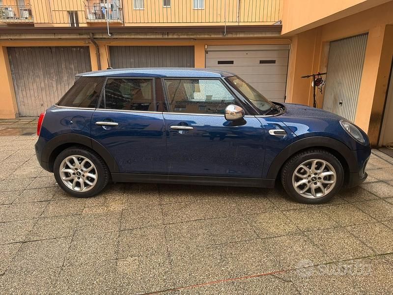 Usata Mini Cooper 136 CV (100 kW) 2015 Blu Utilitaria