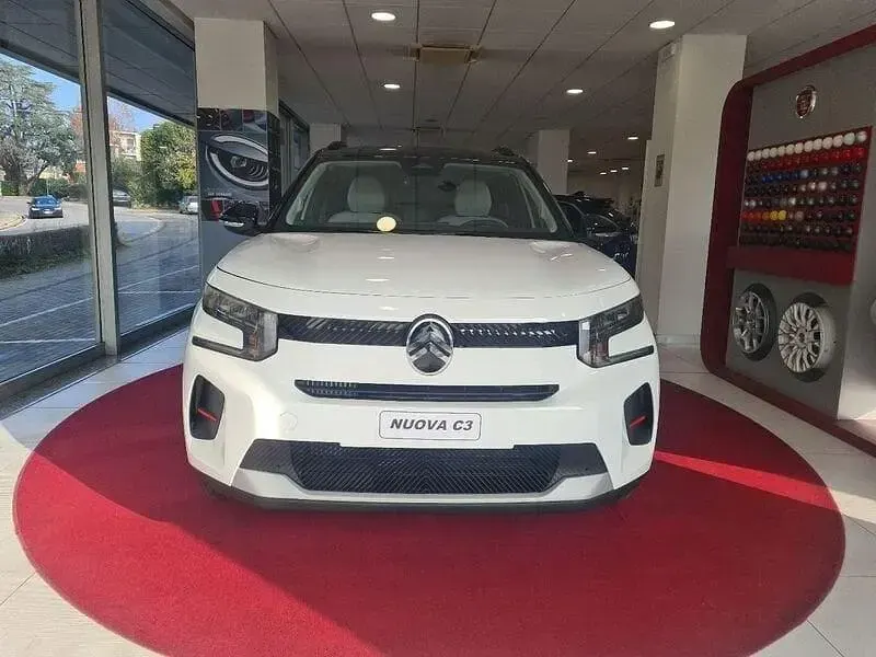 Usata Citroën C3 PureTech 101 CV (74 kW) 2024 Bianco Utilitaria
