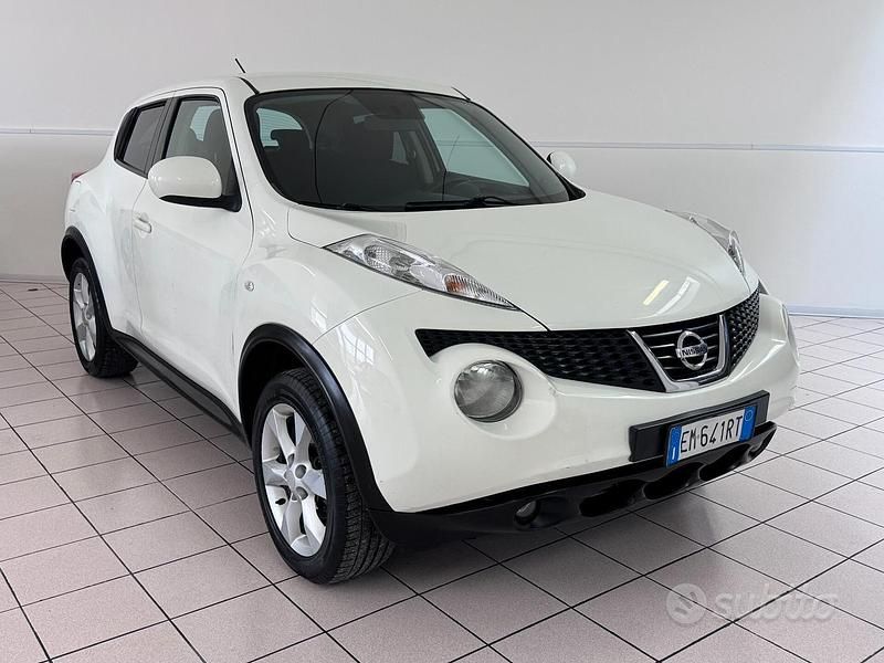 Usata Nissan Juke Tekna 110 CV (80 kW) 2012 Bianco SUV
