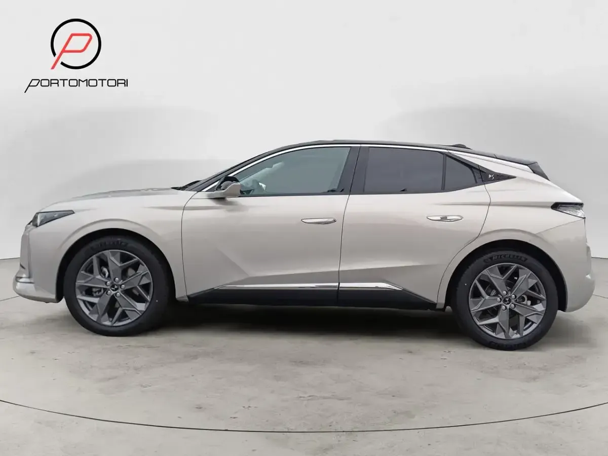 Nuova DS Automobiles DS4 136 CV (100 kW) 2025 Grigio SUV