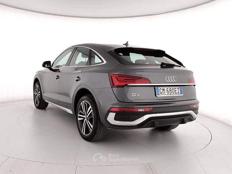 Usata Audi Q5 Sportback S-line plus 204 CV (150 kW) 2022 Grigio SUV