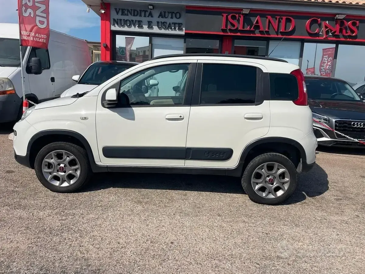 Usata Fiat Panda 4x4 95 CV (69 kW) 2016 Bianco Utilitaria