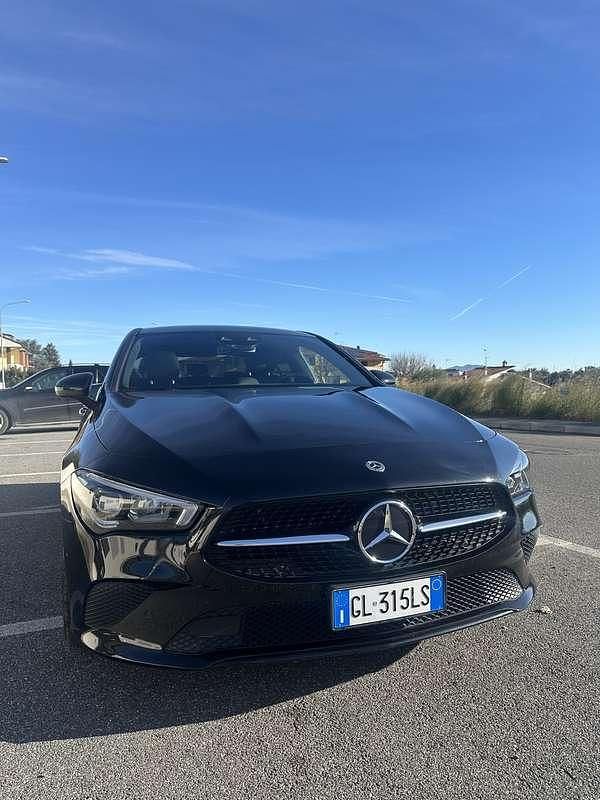 Usata Mercedes CLA180 Executive 116 CV (85 kW) 2022 Nero Berlina