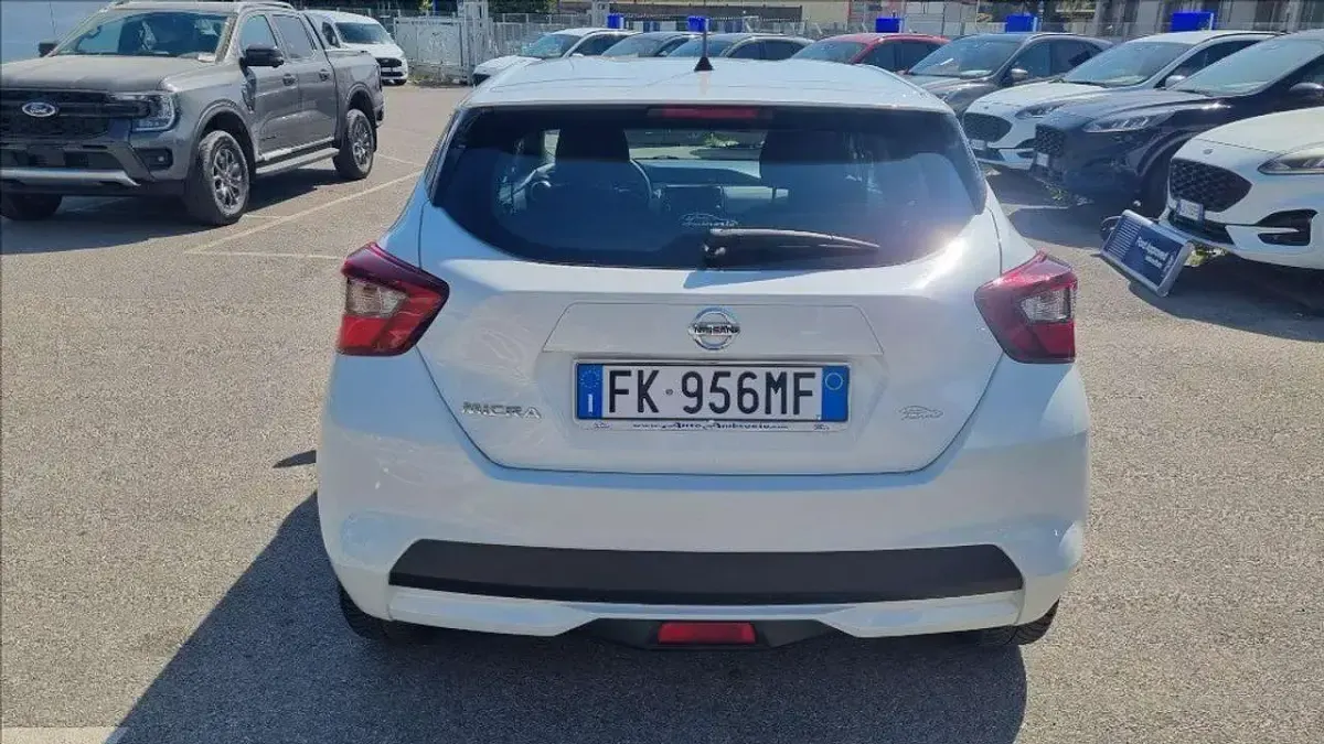 Usata Nissan Micra Acenta 90 CV (66 kW) 2017 Bianco Utilitaria