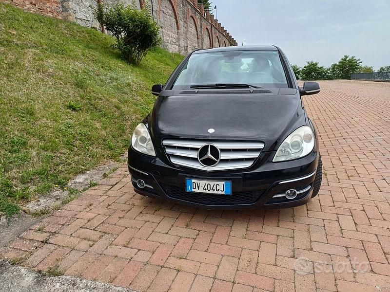 Usata Mercedes B200 2009 Monovolume