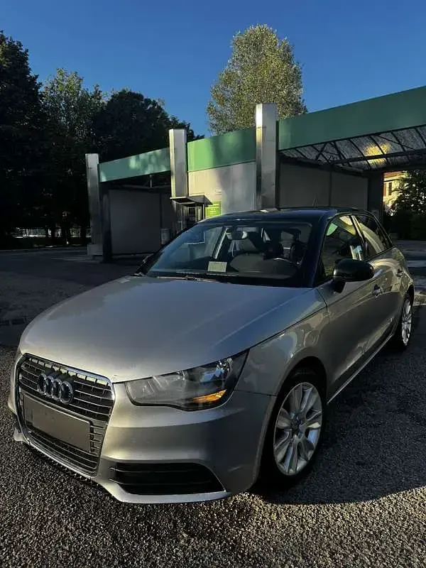 Usata Audi A1 Sportback Attraction 90 CV (66 kW) 2014 Utilitaria