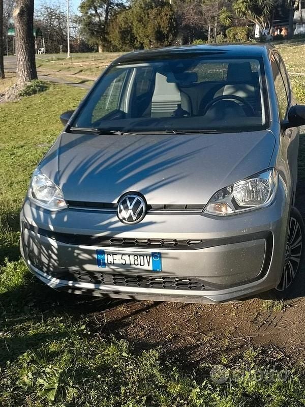 Usata VW up! 65 CV (47 kW) 2021 Utilitaria