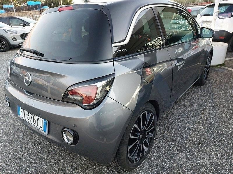 Usata Opel Adam Glam 70 CV (51 kW) 2019 Grigio Utilitaria