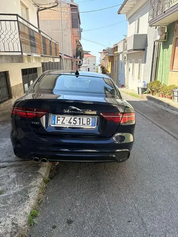 Usata Jaguar XE R-Dynamic 179 CV (131 kW) 2019 Berlina