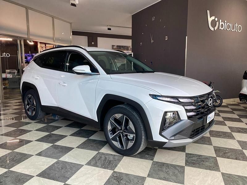 Nuova Hyundai Tucson 135 CV (99 kW) 2025 Bianco SUV